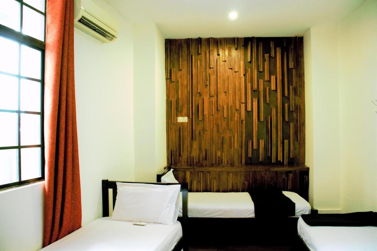 The Explorers Guesthouse And Hostel Kuala Lumpur Exterior photo